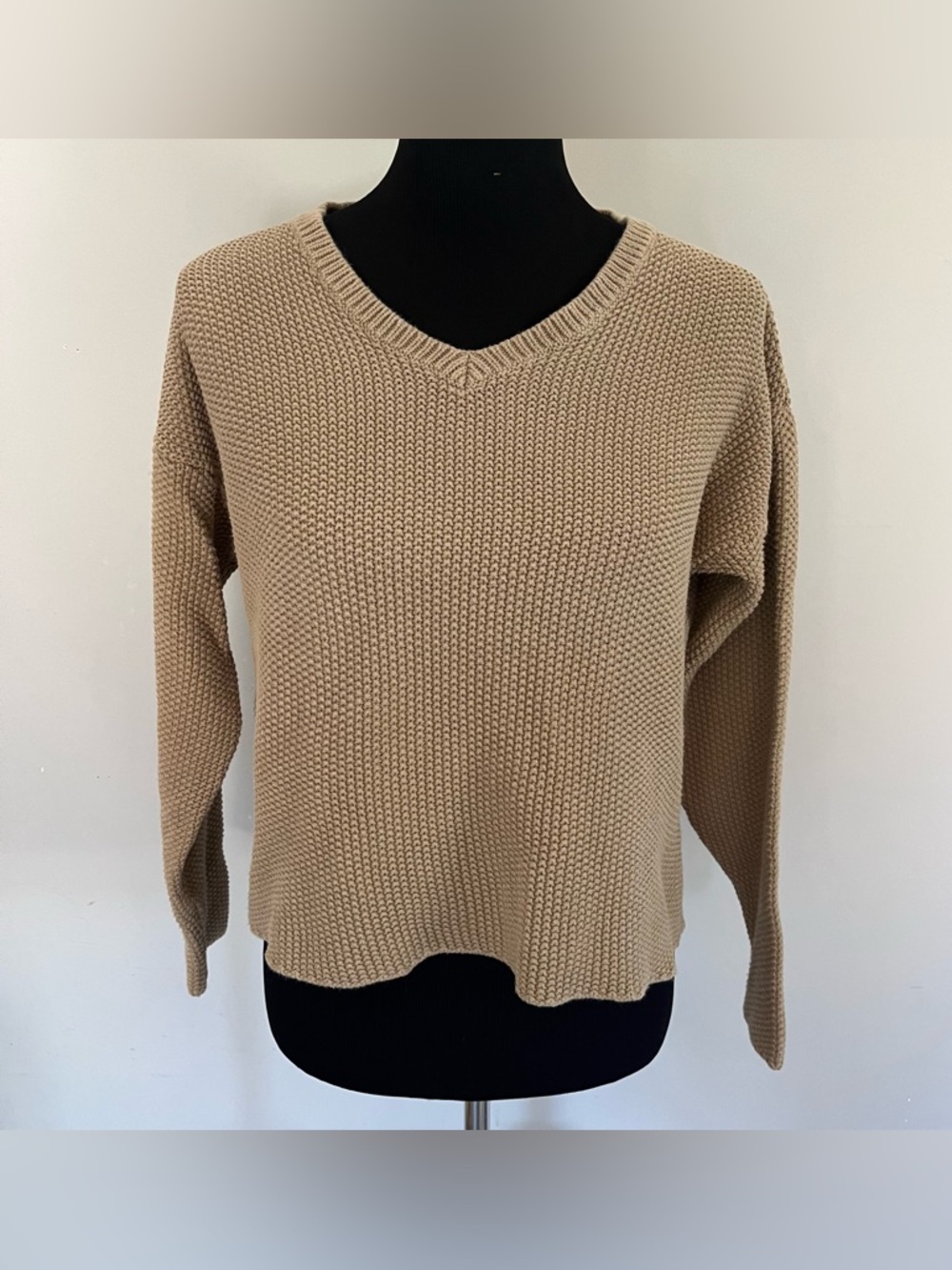 Bryn Walker Women’s Cotton Knit Sweater Medium V Neck Top